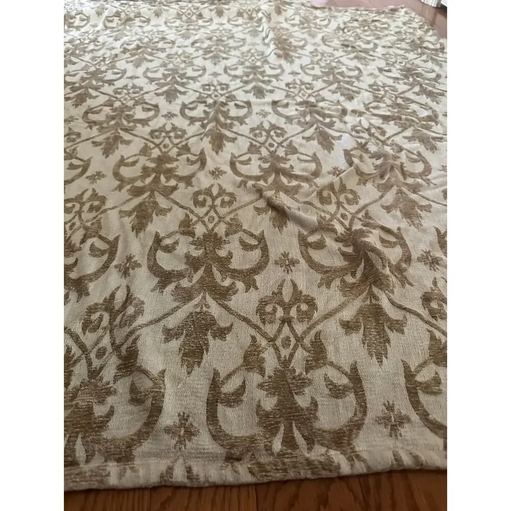 ABC Carpet hone Throw blanket damask jacquard tan Beige Gray antique style42x52”